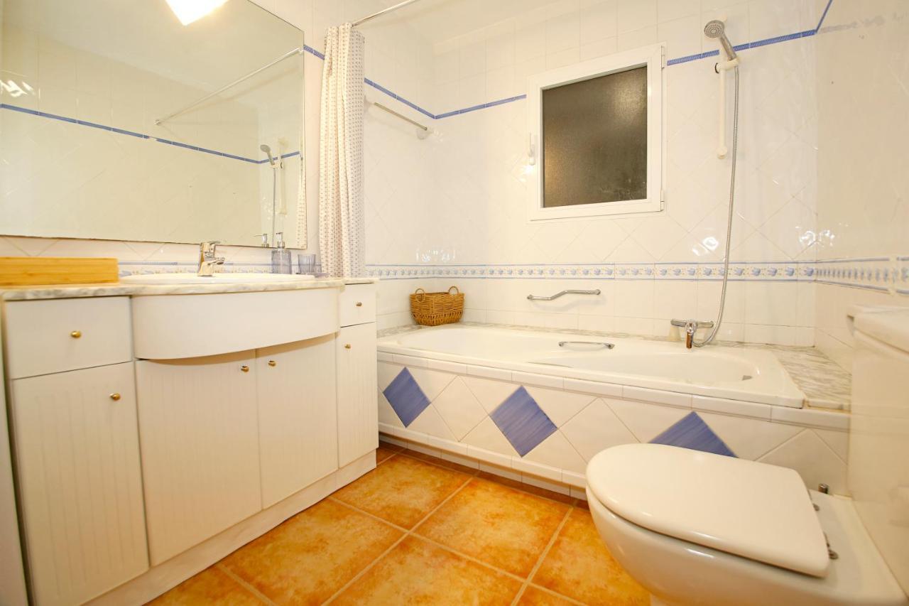 Sunny Apartment In Altea Near The Beach Екстериор снимка